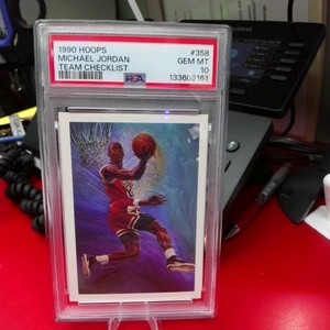 1990 Hoops Michael Jordan Team Checklist #358 PSA 10