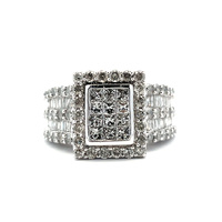Impressive 10k Diamond Cluster Bridal Ring 3.00tdw